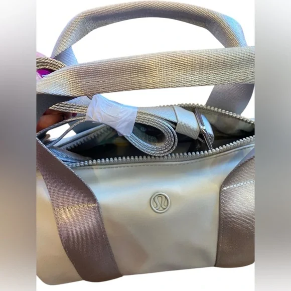 NWT Lululemon knit nylon mini barrel duffel RAW LINEN Bags